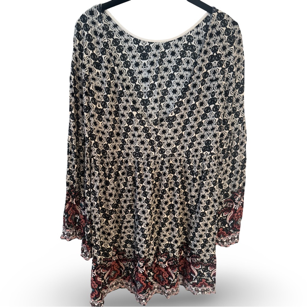 Chloe K Black and White Patterned Dress